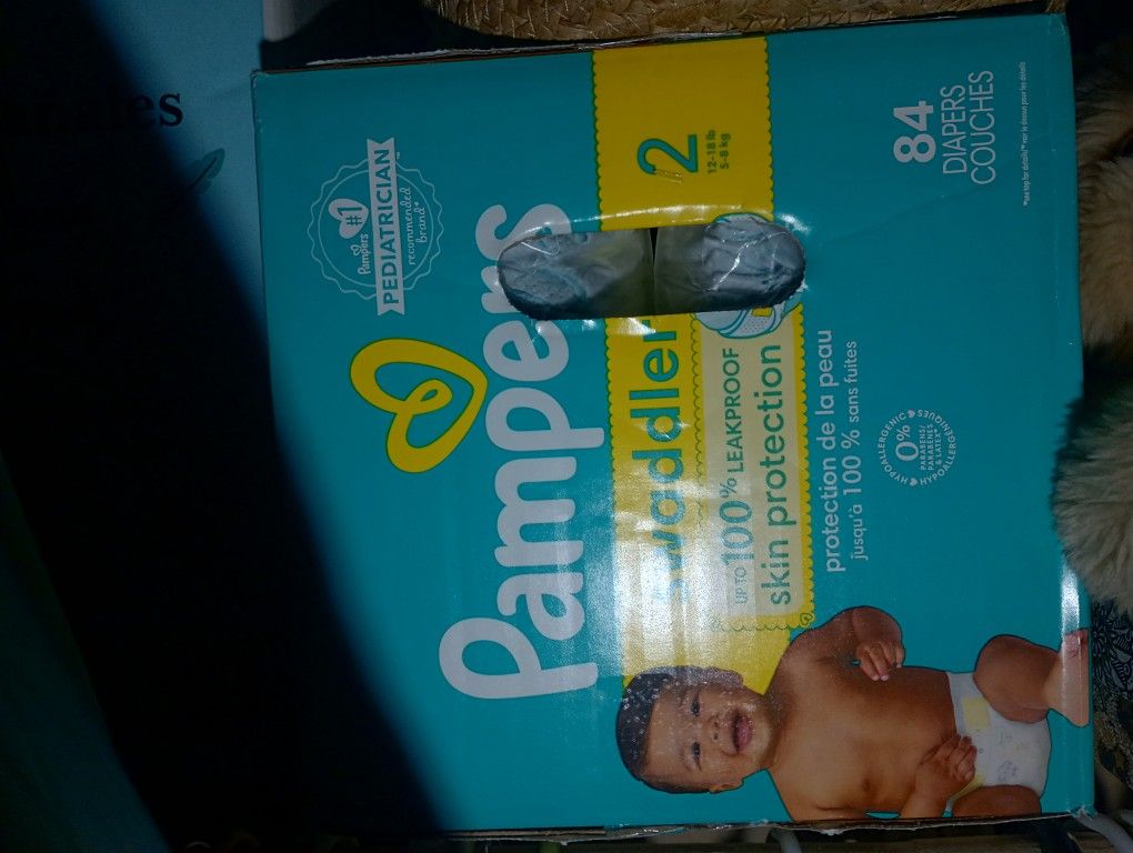 Pampers