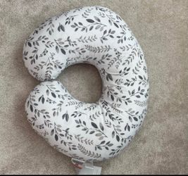 Nursing pillow