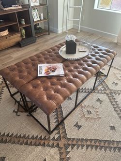 Side bench / coffee table