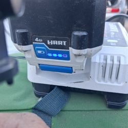 30.004.      40v Battery 