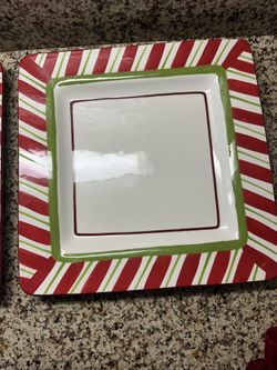 2 Christmas 🎄 Plates 