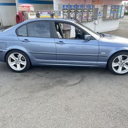 2001 Bmw 330i PARTS CAR ONLY