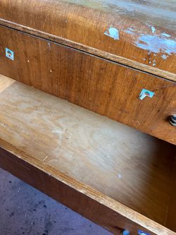 Free Dresser