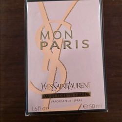 Mon paris WES SAINTAURENT

EAU DE TOILETTE LUMIÈRE
