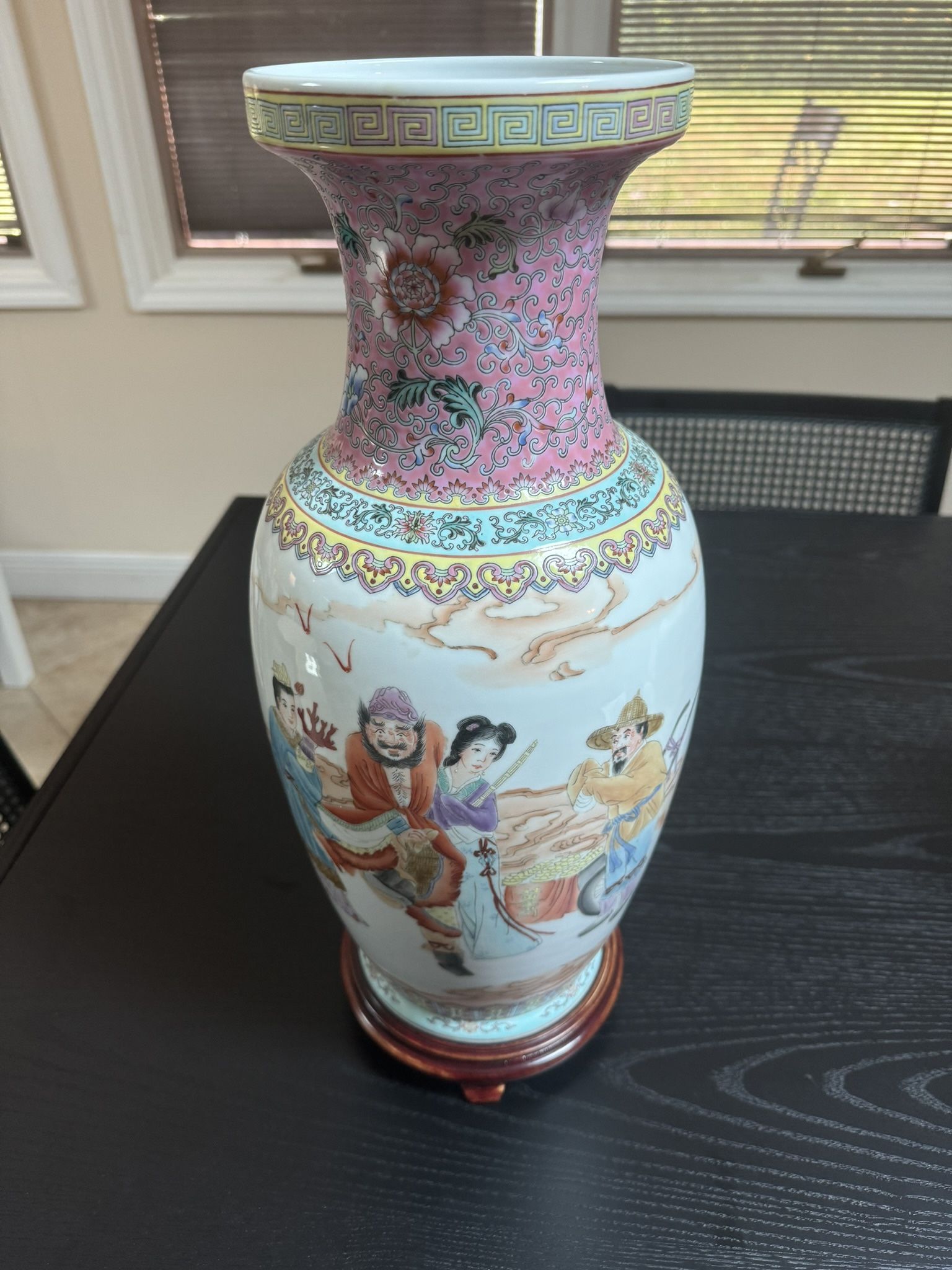 Beautiful Chinese Porcelain Vase