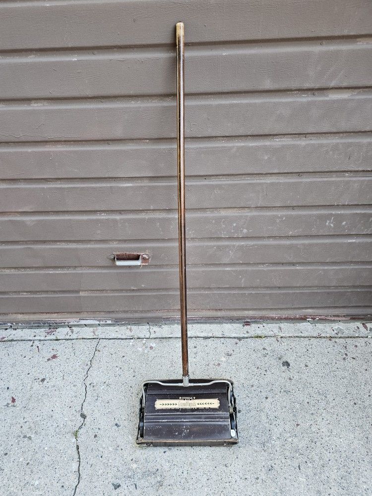 Antique Bissell Hand Sweeper! Save Your Electricity!