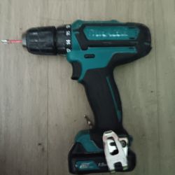 Makita Drill W Battery N Charger