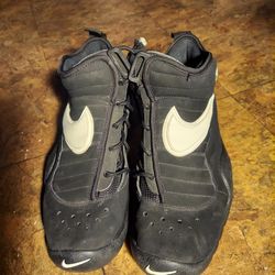 NIKE AIR SHAKE NDESTRUKT OG RETRO SIZE 12