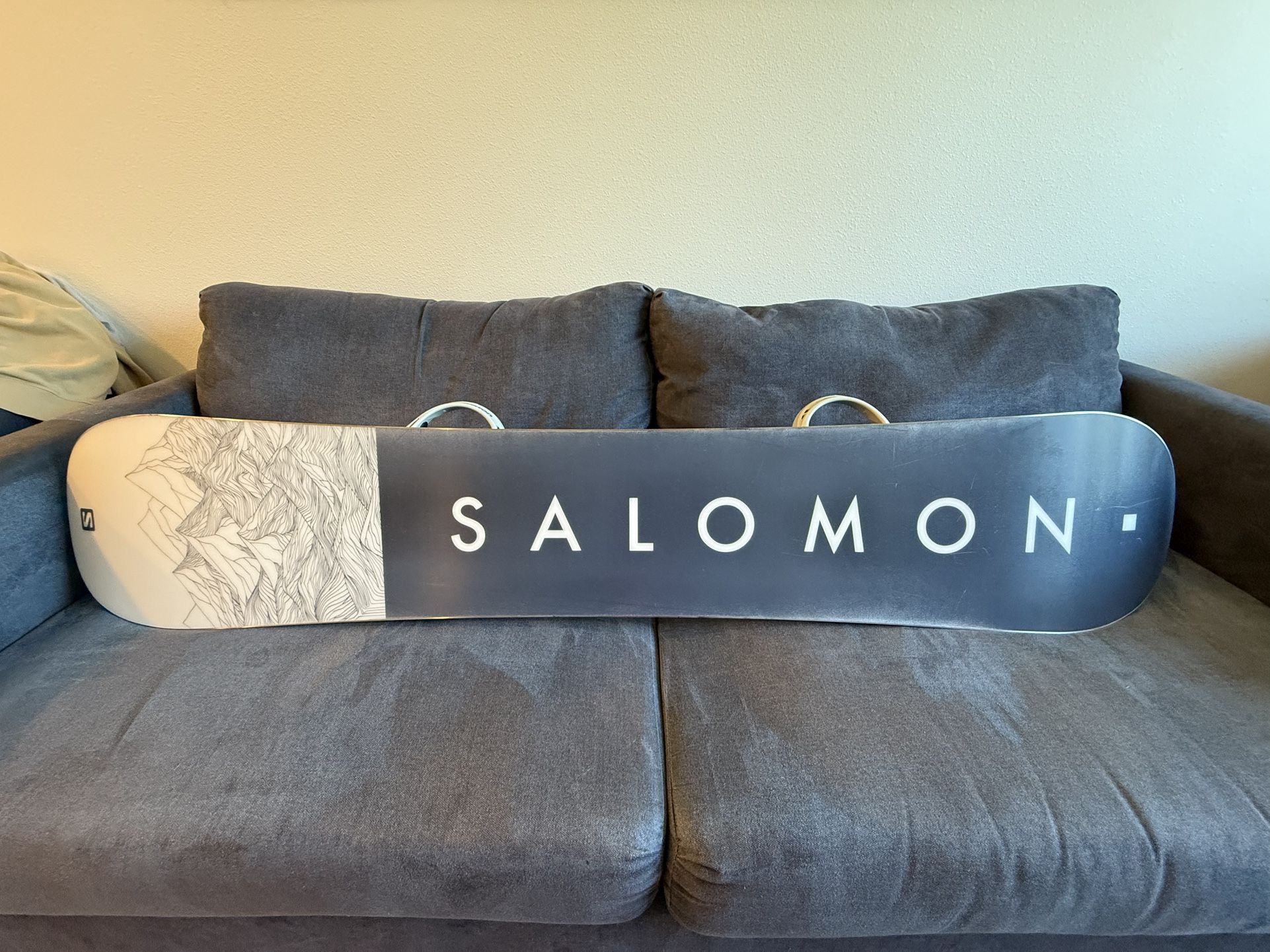 Salomon snowboard