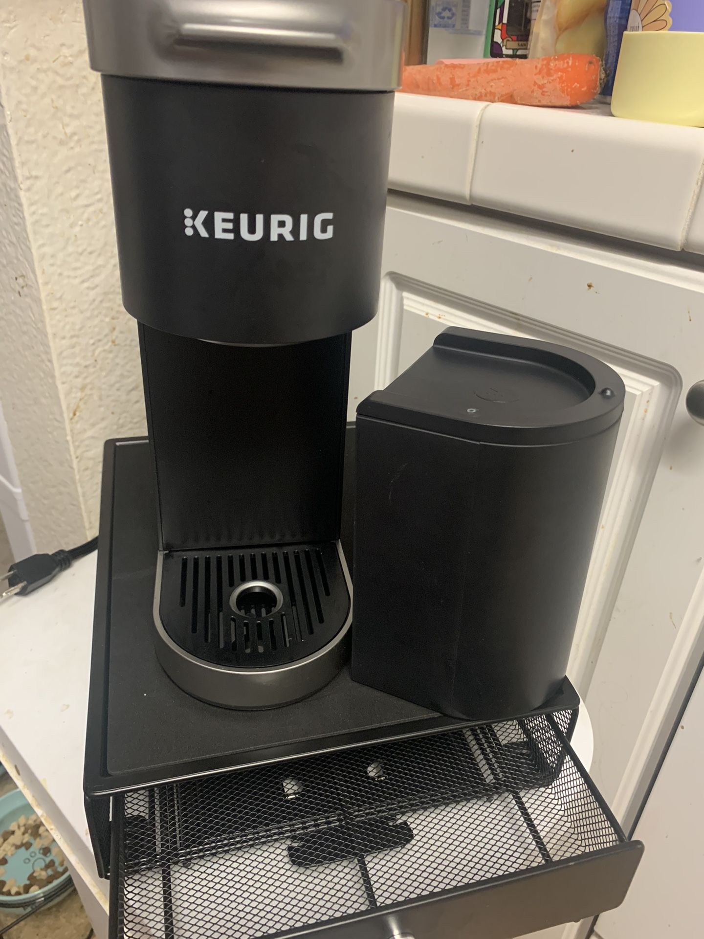 Keurig With Storage