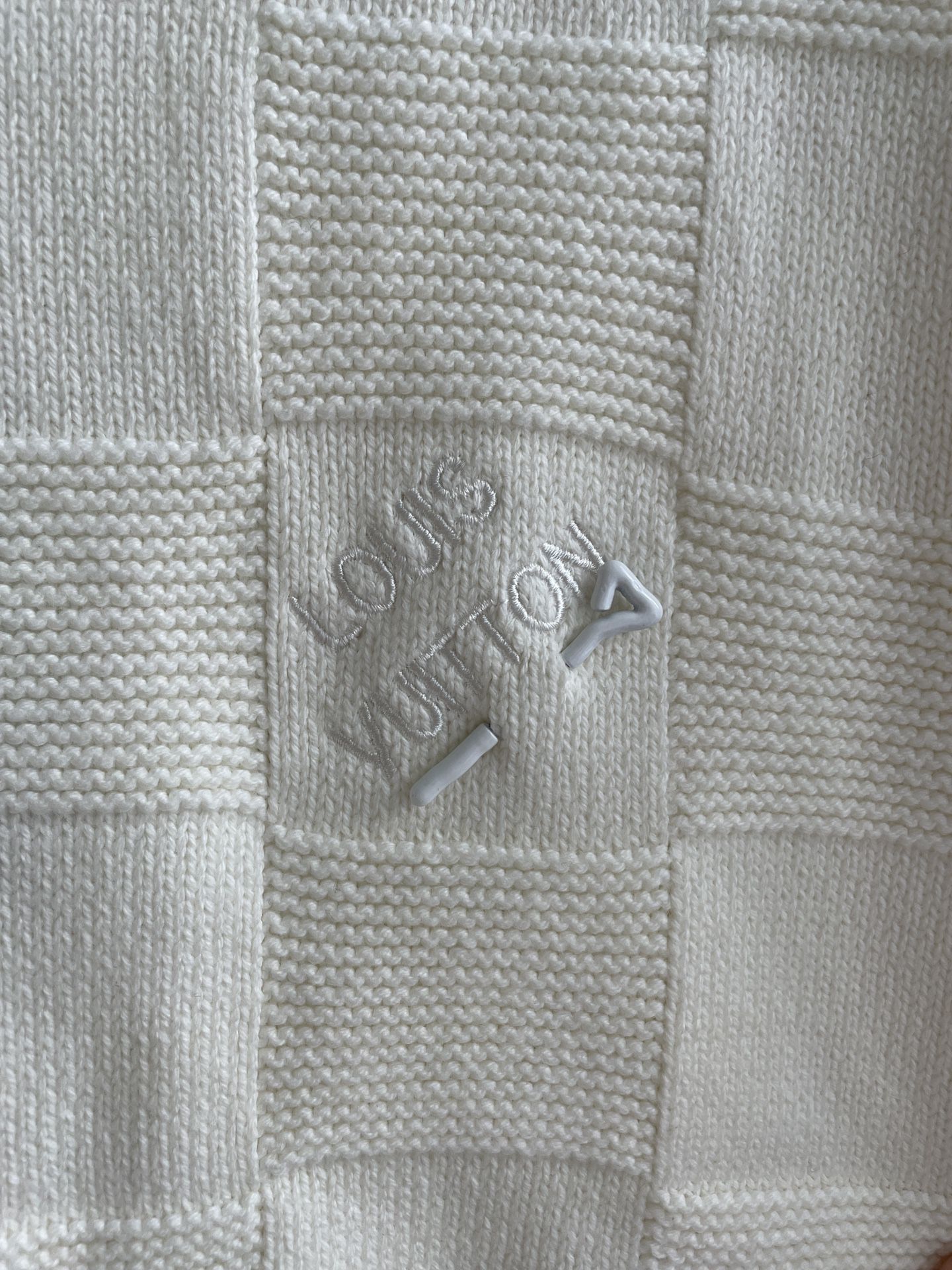 Shop Louis Vuitton DAMIER 2021-22FW Damier stitch crewneck (1A99ZF) by  lufine