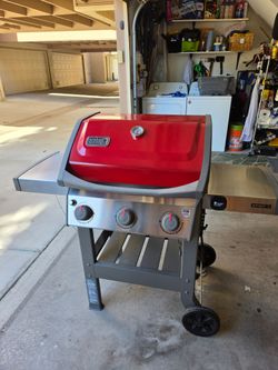 Weber Spirit II 3-Burner Gas Grill Red