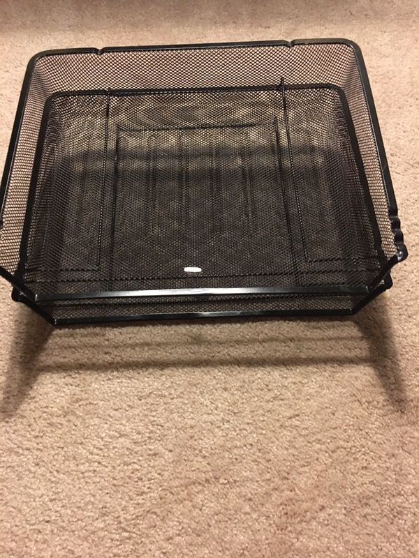 Rubbermaid stackable desk organizer color black
