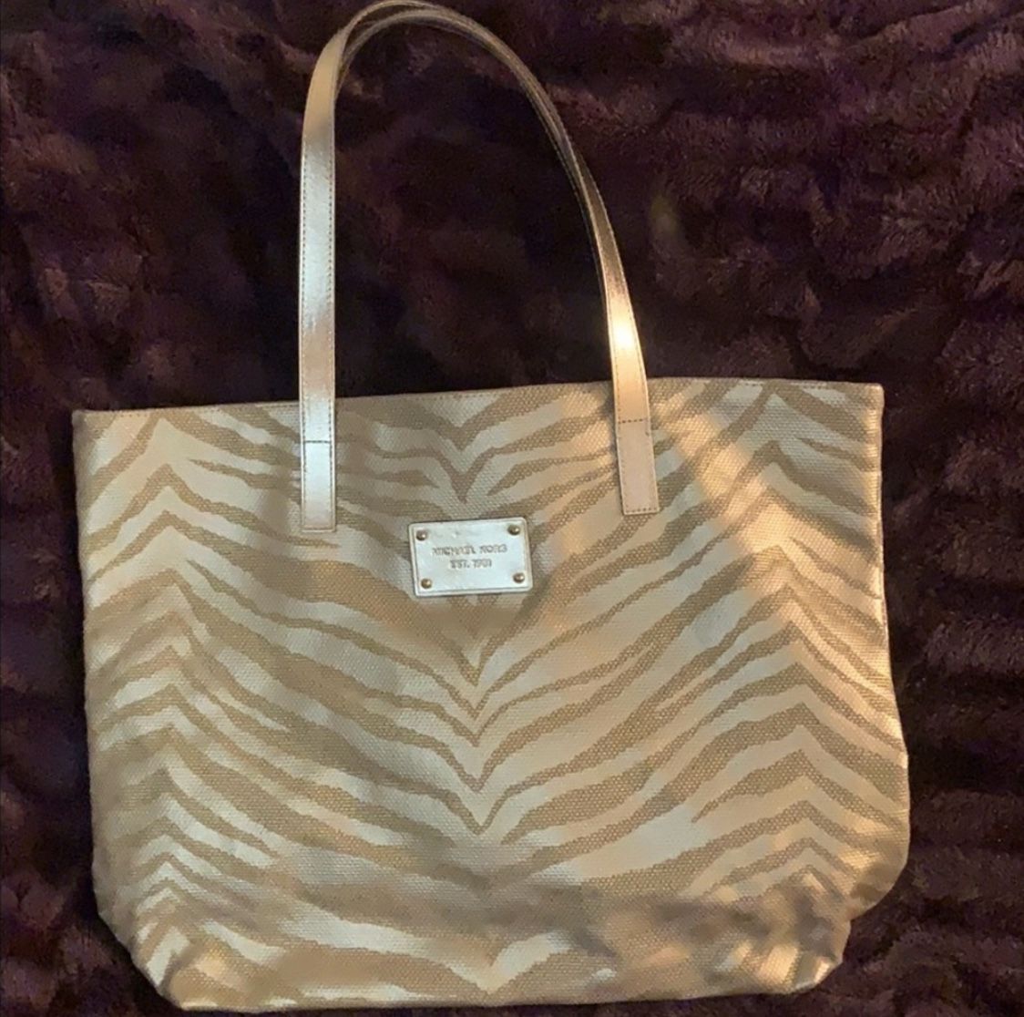 Michael Kors tote