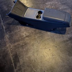 Model Y/3 Center Console 2.0