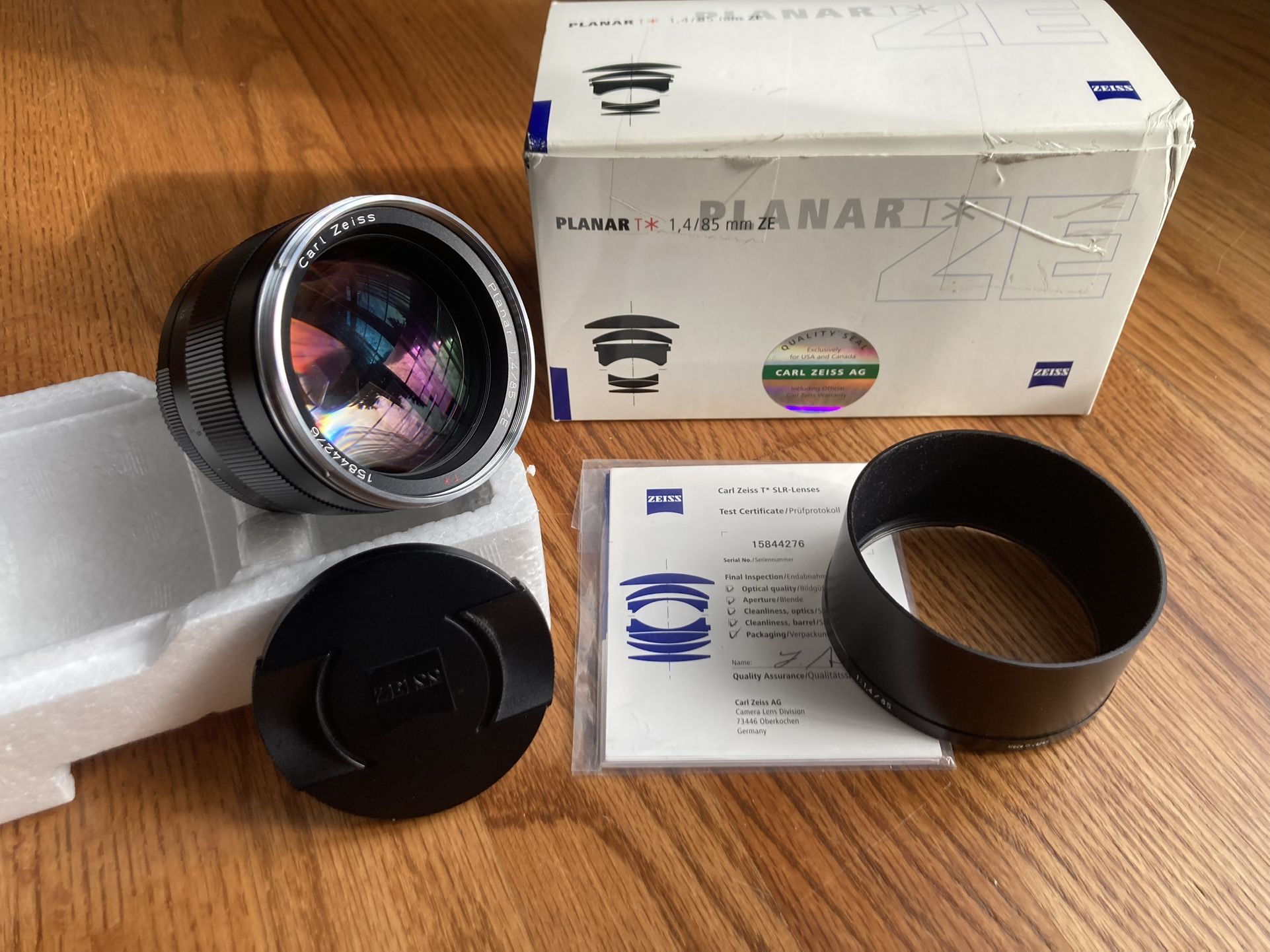 Zeiss Planar 1.4 85mm ZE For Canon EF Mount