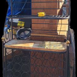 Bakers Rack With Wine Rack 