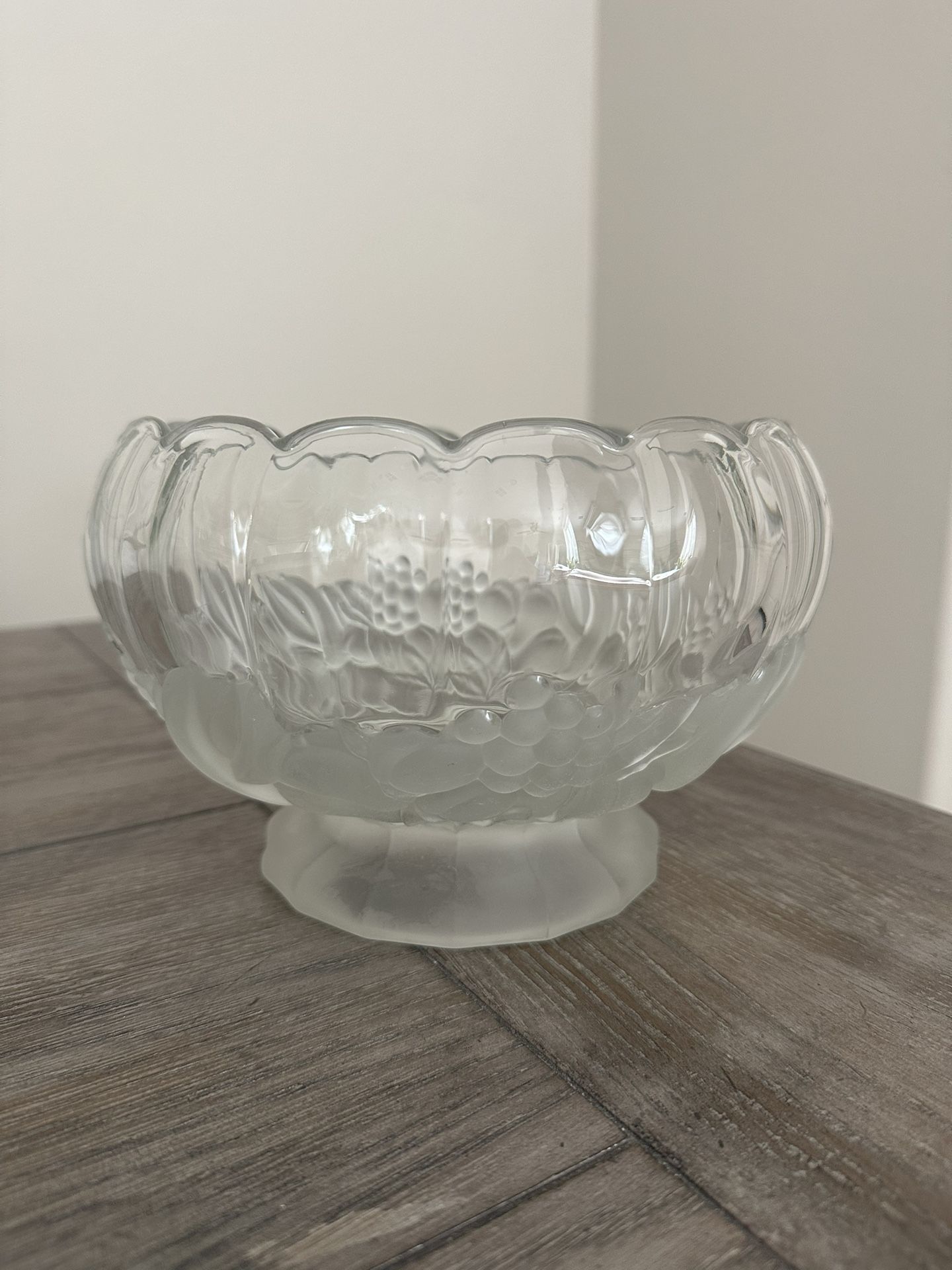 Vintage Art Molded Pressed Glass Fruits Compote Serving Bowl