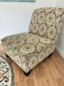 Living room Chair