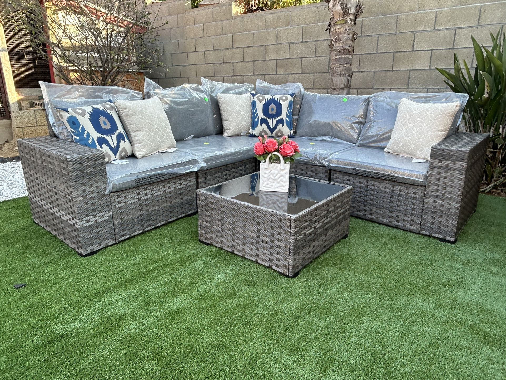 Patio Furniture Set Outdoor New In The Box