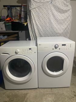 Washer and gas dryer