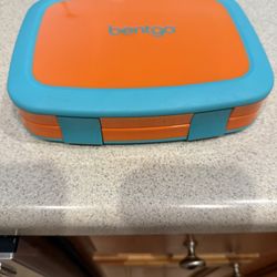 Like New Bentgo Kids Lunch Box 