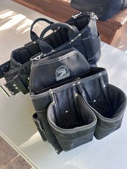 Gatorback electrical tool pouch/belt