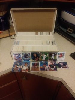 3200 Baseball Cards. Lots of Stars Included in this lot.