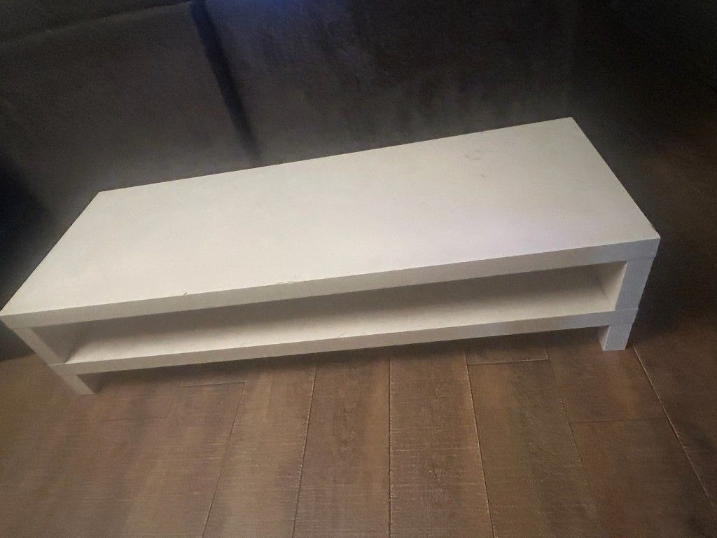 ✨ Modern White TV Stand / Coffee Table – $65 OBO ✨