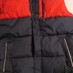 XL Big And Tall Reebok Vest Nwot. Very warm.