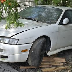 🚗 For Sale: 1997 Nissan 240SX Project 🚗
