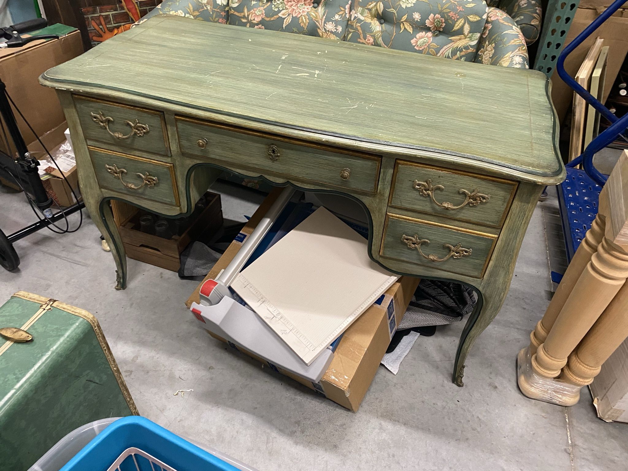 Vintage French Provincial Vanity/Desk