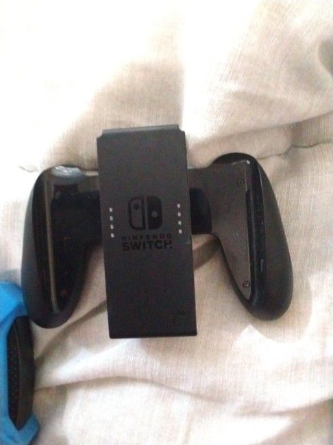 Nintendo Switch Holder $3 