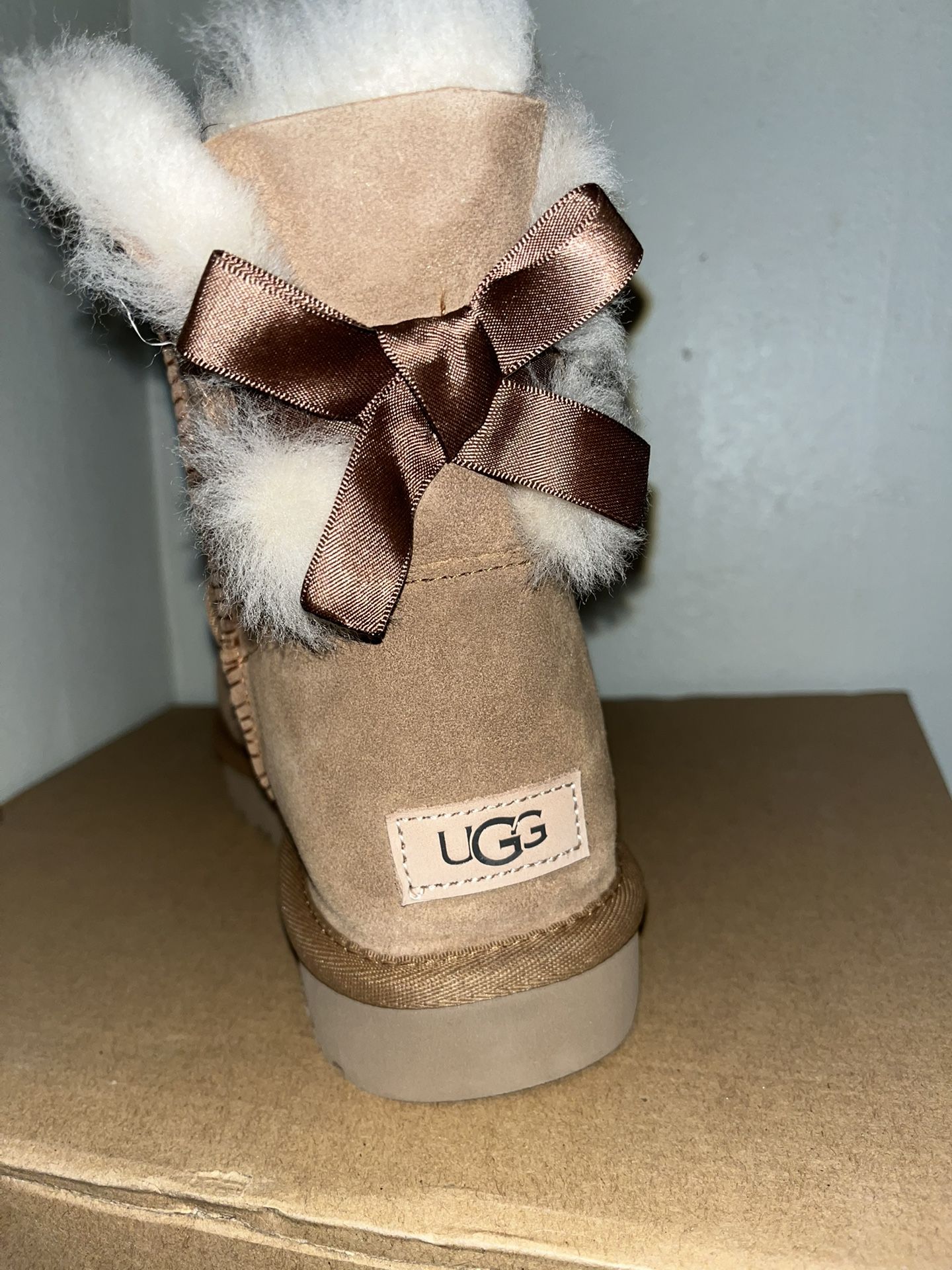 Ugg Mini Bailey Bow II