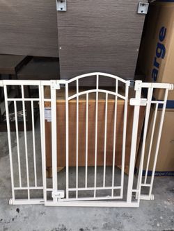 Metal gate for kids or pets! Great quality! OBO!