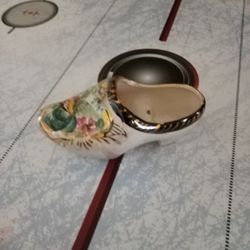 Vintage Porcelain Dutch Shoe