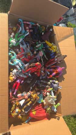 100 cash for everything Figure toys lot