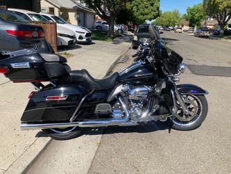 17’ Harley Ultra