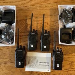 4 Pack Baofeng 2 Way Radio Kit