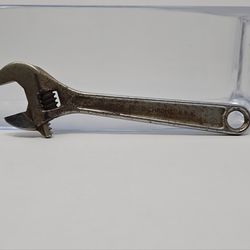 #7 Duro-chrome Adjustable Wrench