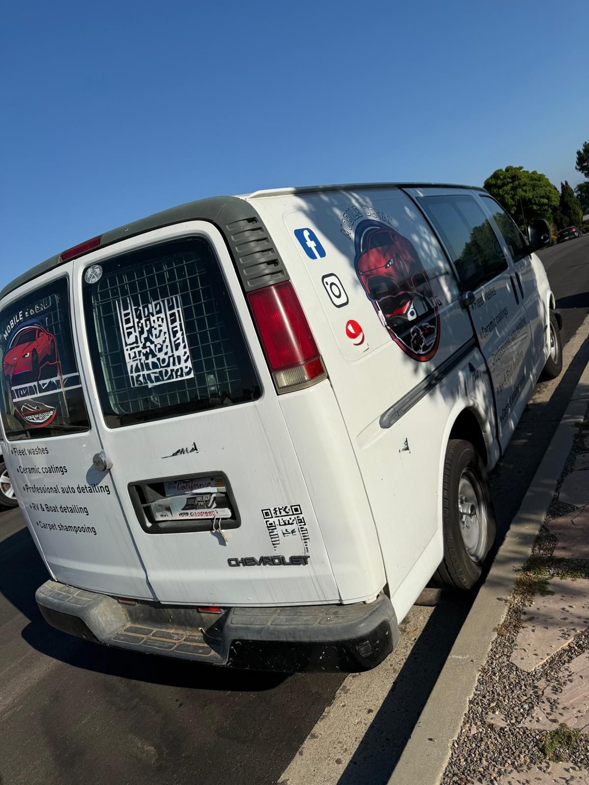 1999 Chevy Express 2500 β $3,500 OBO