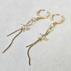 14kt Gold CZ Stone Bow Earrings 
