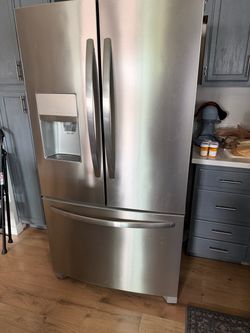 Frigidaire refrigerator used