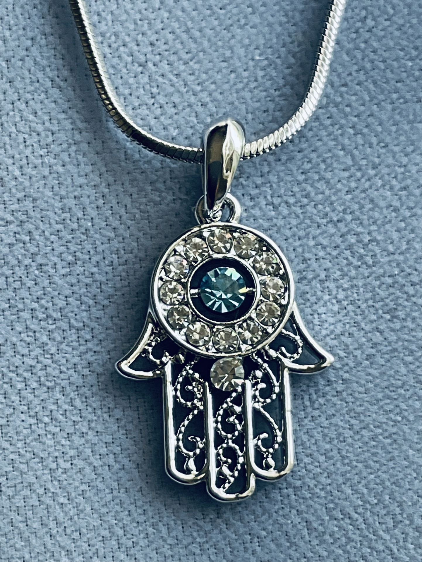 Ladies Crystal Hamsa Necklace w/Blue Crystal Center on Snake Chain *Pickup Boca Raton Or Ship Nationwide