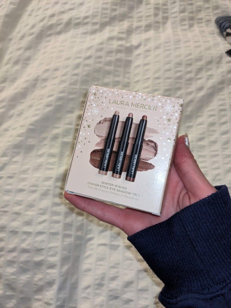 Eye Shadow Trio