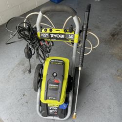 RYOBI 2,300 Pressure Washer 