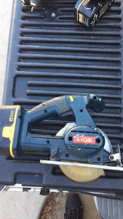 Ryobi cordless saw 18v needs to be charged