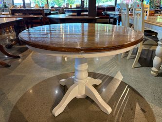 White Round 42″ Two-Tone Pedestal Dining Table