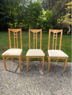 Free - 3 ikea chairs