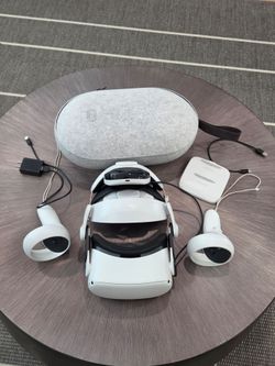 Meta Quest 2 / Oculus Quest 2 256GB + Extras | Excellent Condition